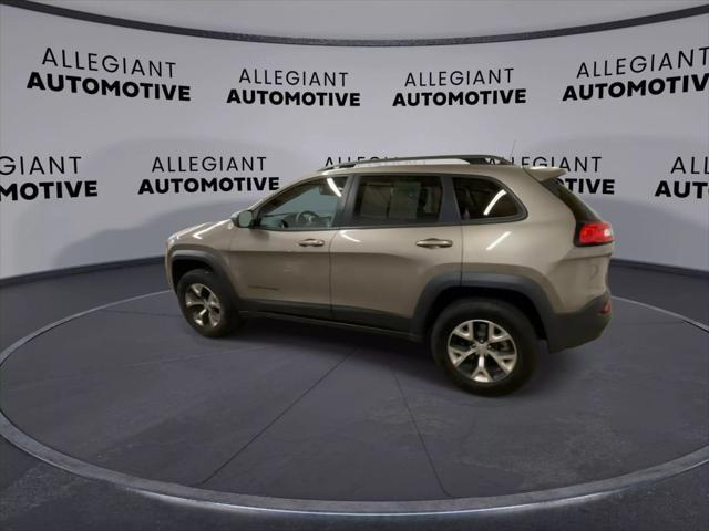 used 2017 Jeep Cherokee car, priced at $10,652