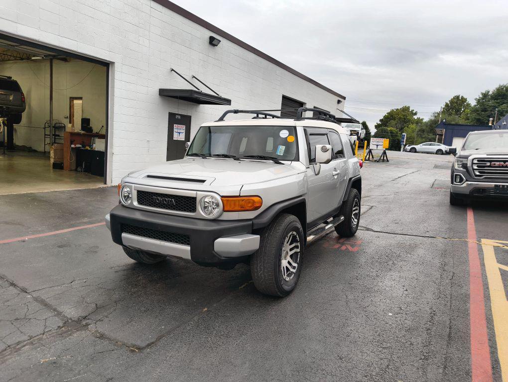 used 2008 Toyota FJ Cruiser car, priced at $18,031