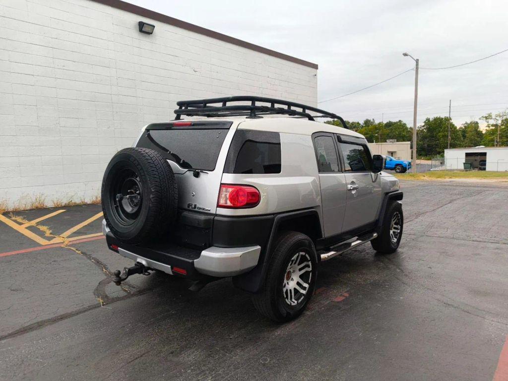 used 2008 Toyota FJ Cruiser car, priced at $18,031