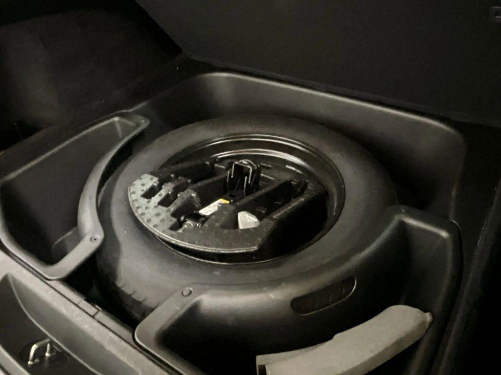 used 2019 Jeep Grand Cherokee car, priced at $13,753