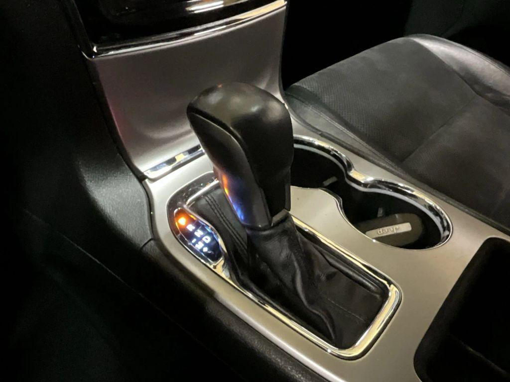 used 2019 Jeep Grand Cherokee car, priced at $13,753