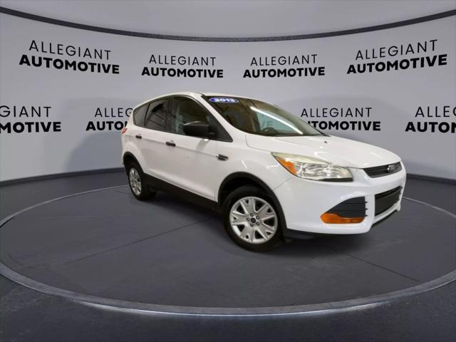 used 2013 Ford Escape car, priced at $5,500