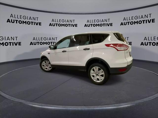 used 2013 Ford Escape car, priced at $5,500