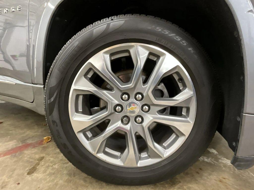 used 2018 Chevrolet Traverse car, priced at $15,506