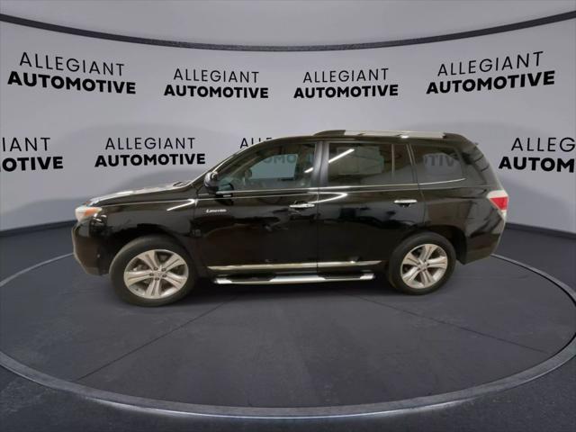 used 2013 Toyota Highlander car, priced at $13,291