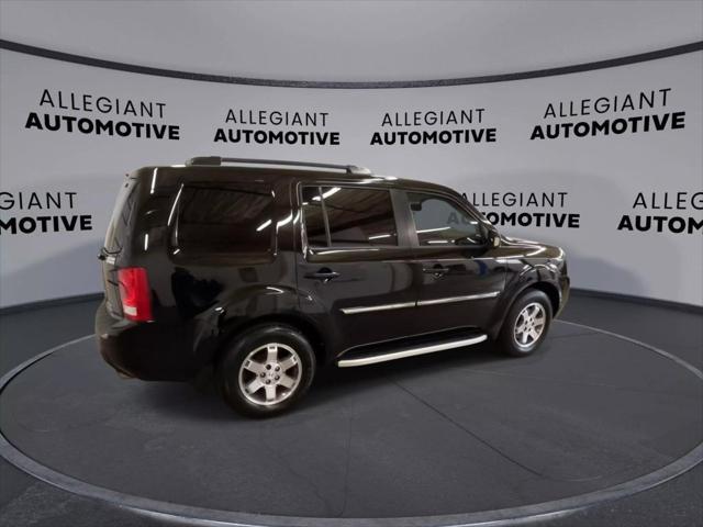 used 2011 Honda Pilot car, priced at $10,599