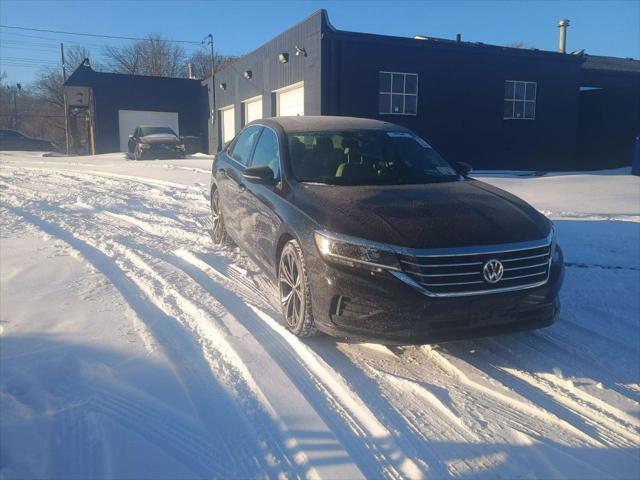 used 2022 Volkswagen Passat car, priced at $13,877