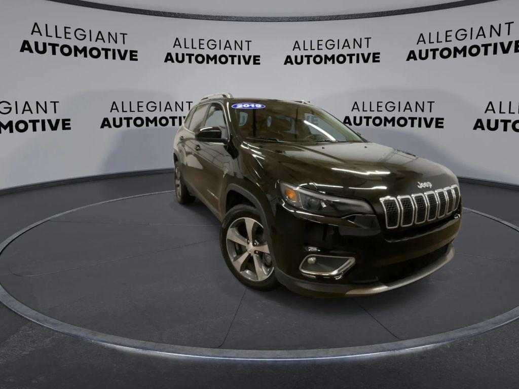used 2019 Jeep Cherokee car, priced at $14,166