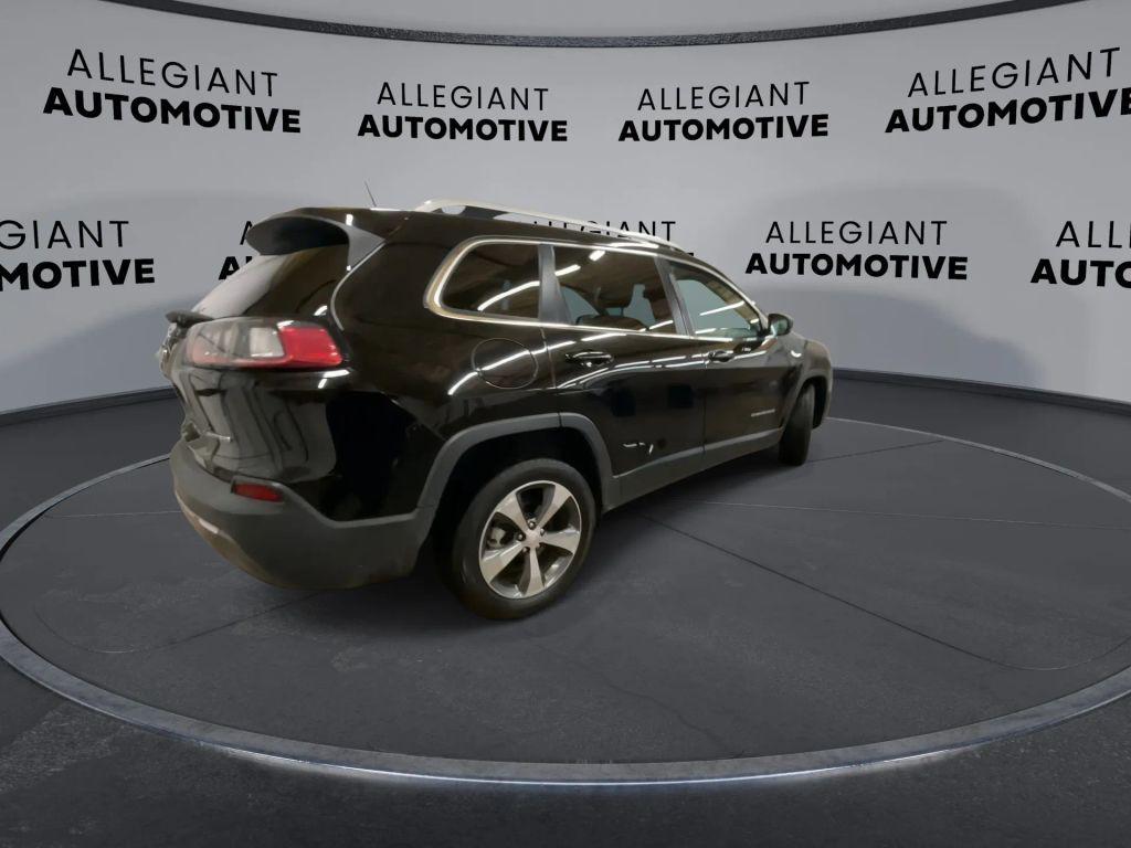 used 2019 Jeep Cherokee car, priced at $14,166