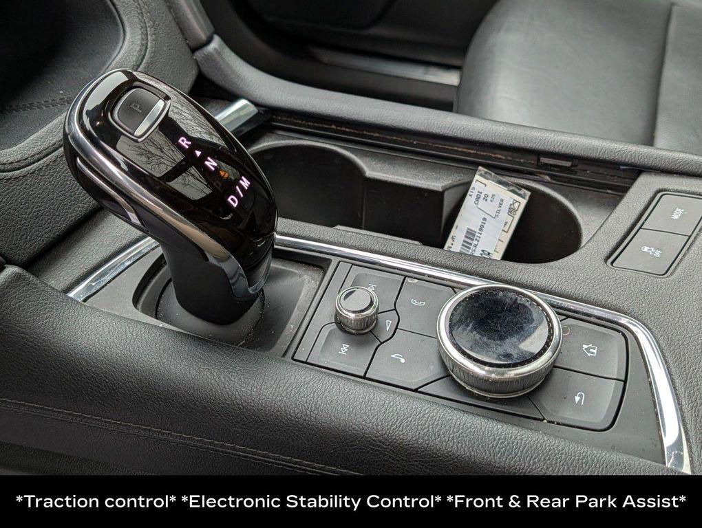 used 2020 Cadillac XT5 car, priced at $21,166