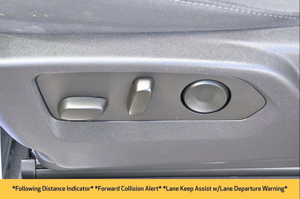 used 2023 GMC Sierra 1500 car, priced at $37,320