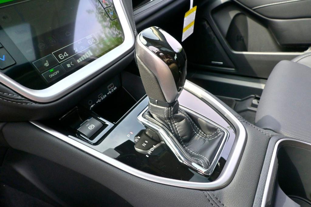 new 2025 Subaru Legacy car