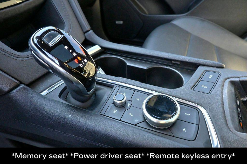 used 2023 Cadillac XT5 car, priced at $29,317