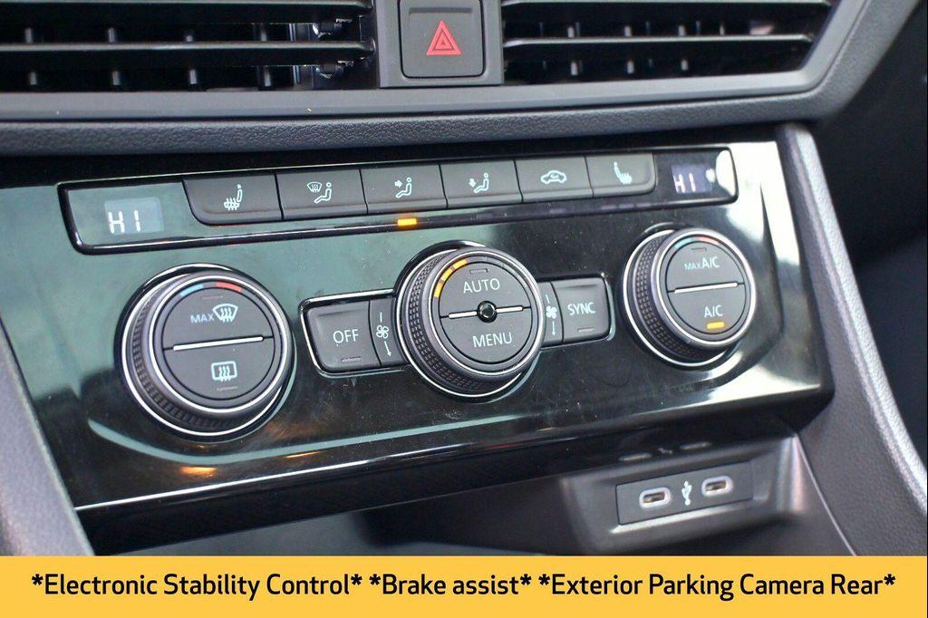 used 2024 Volkswagen Jetta car, priced at $20,748