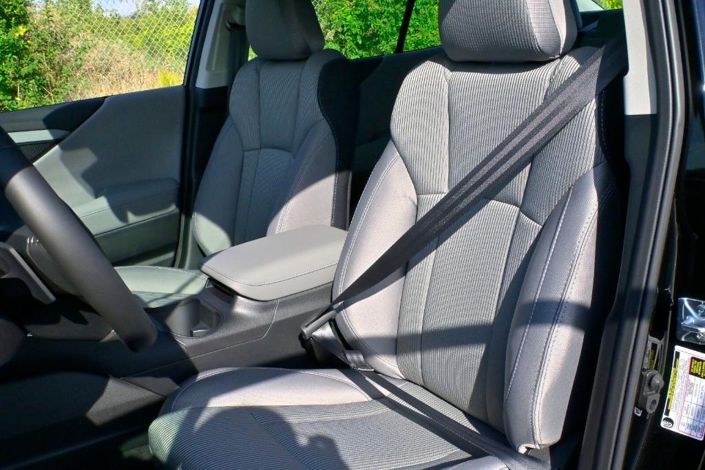 new 2025 Subaru Legacy car