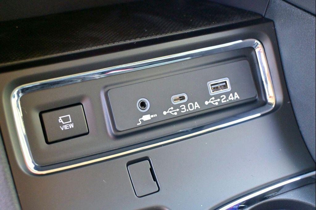 new 2025 Subaru Ascent car, priced at $50,913