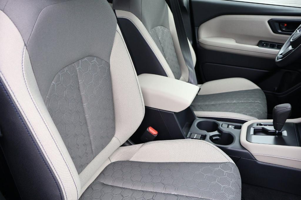 used 2025 Subaru Forester car, priced at $30,971