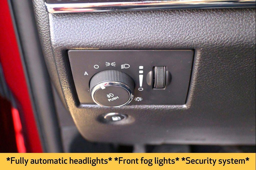 used 2016 Jeep Grand Cherokee car, priced at $18,977