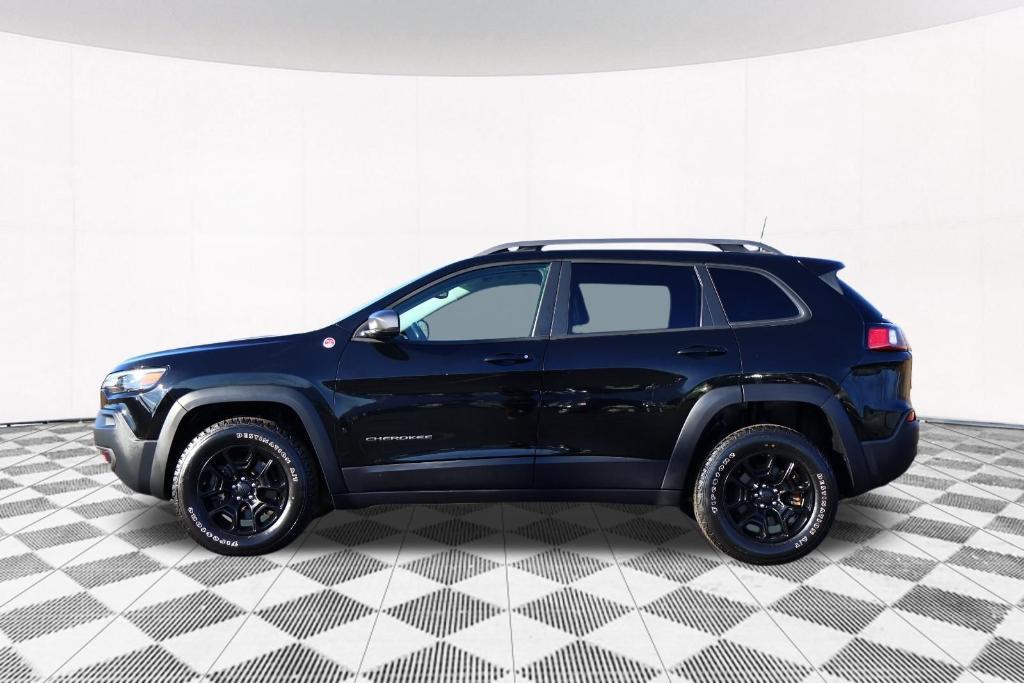 used 2019 Jeep Cherokee car, priced at $22,977