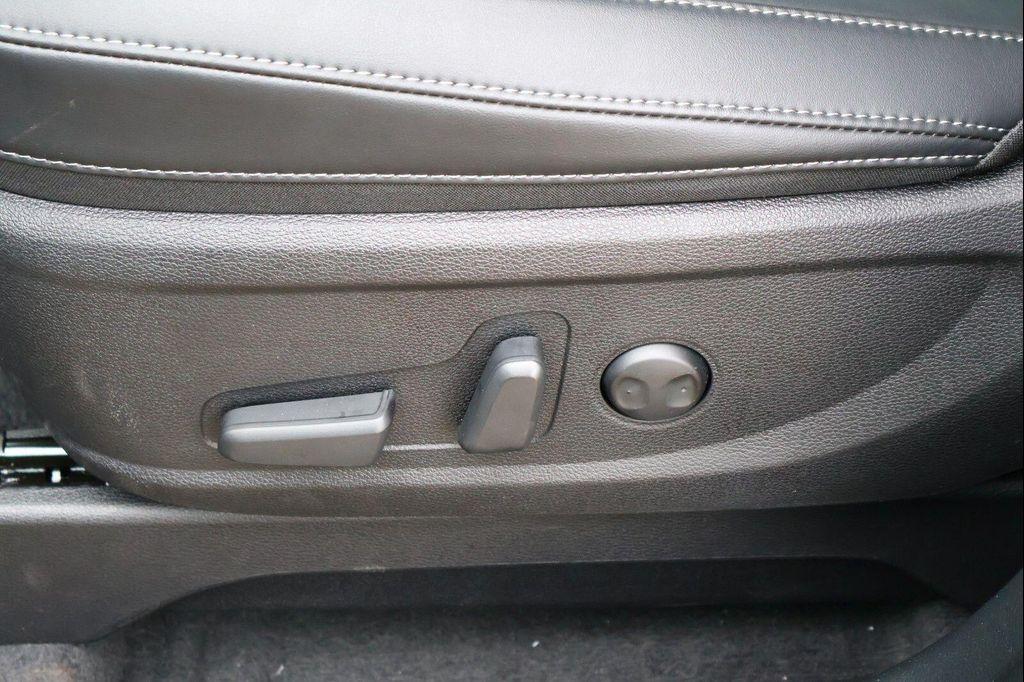 used 2025 Kia Telluride car, priced at $39,989