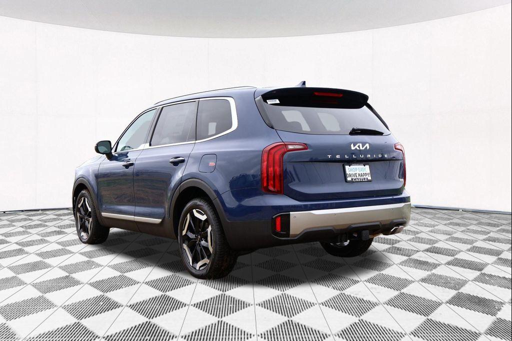used 2025 Kia Telluride car, priced at $39,989
