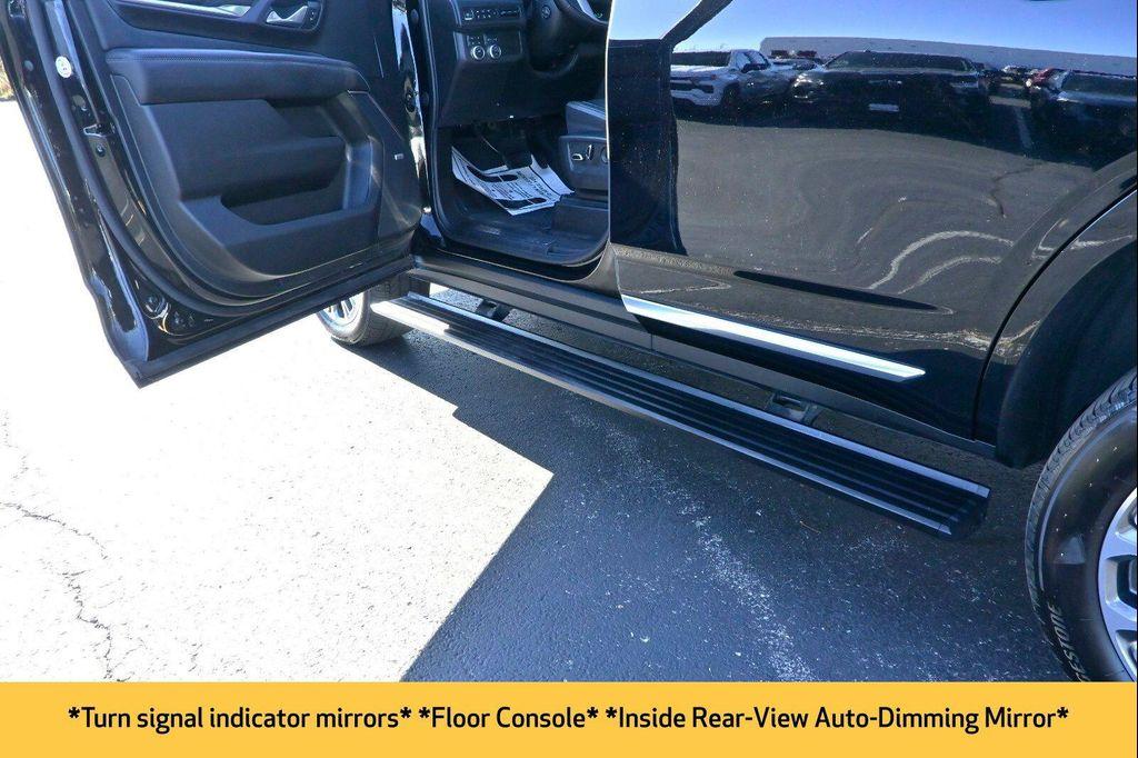 used 2022 GMC Yukon car, priced at $58,658