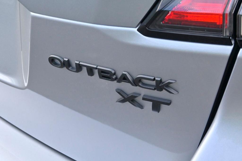 new 2025 Subaru Outback car