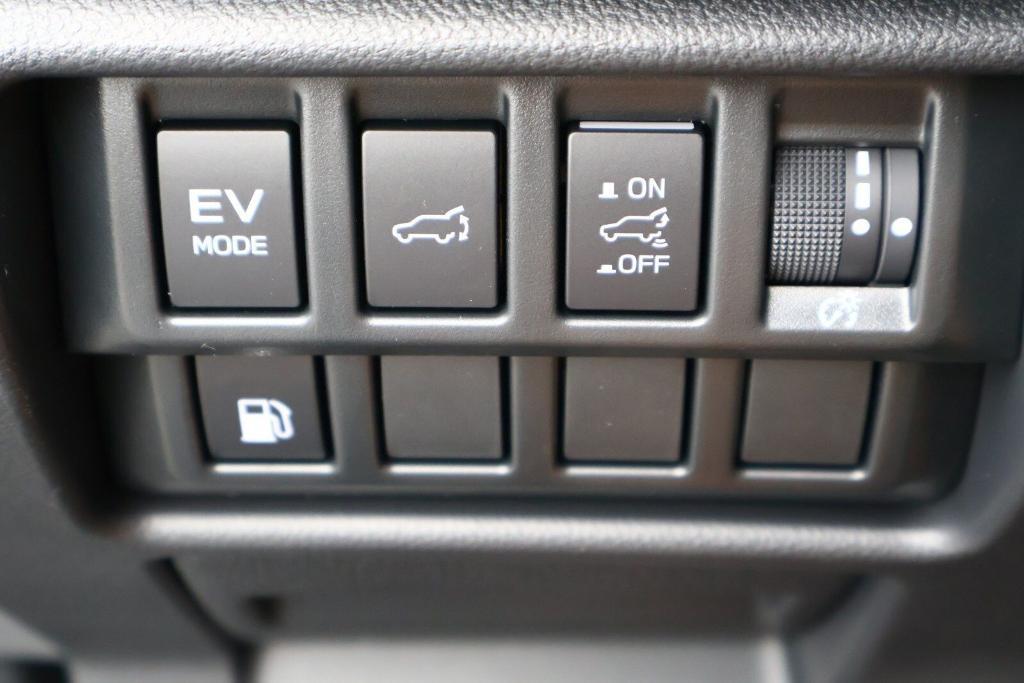 new 2025 Subaru Forester Hybrid car, priced at $44,328