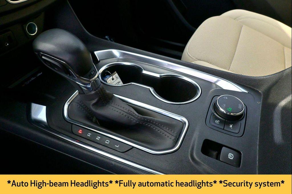 used 2023 Chevrolet Traverse car, priced at $32,491