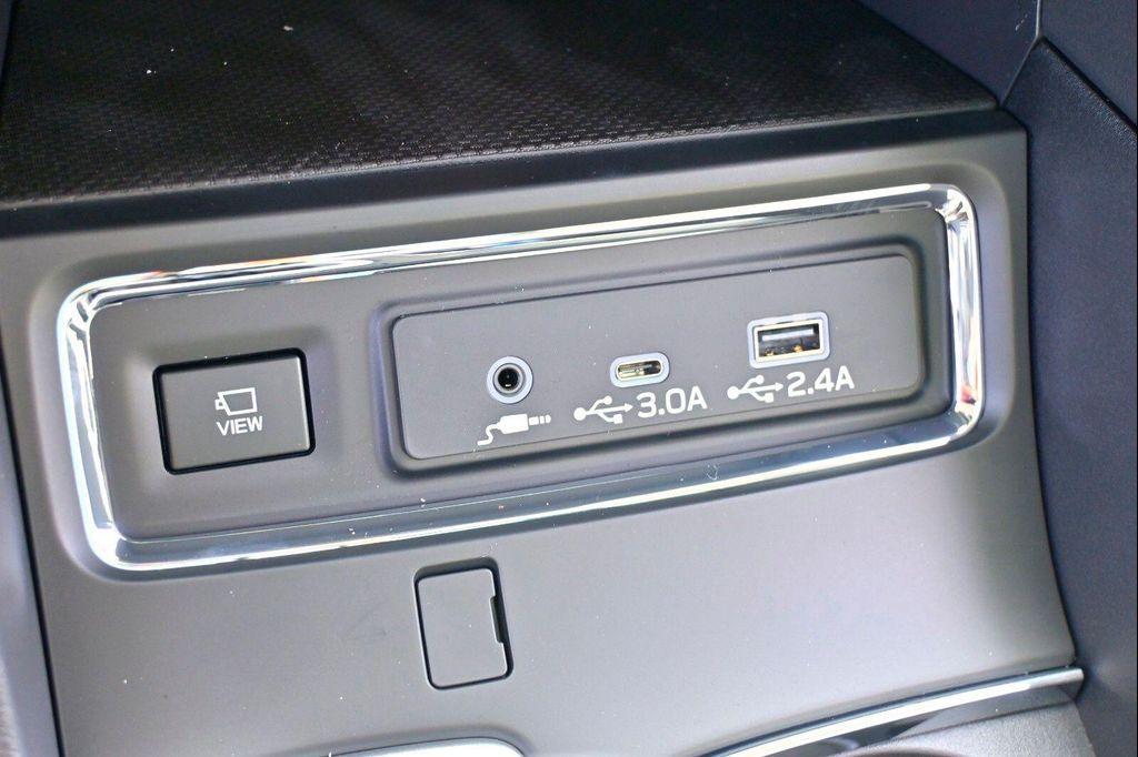 new 2025 Subaru Ascent car, priced at $46,186