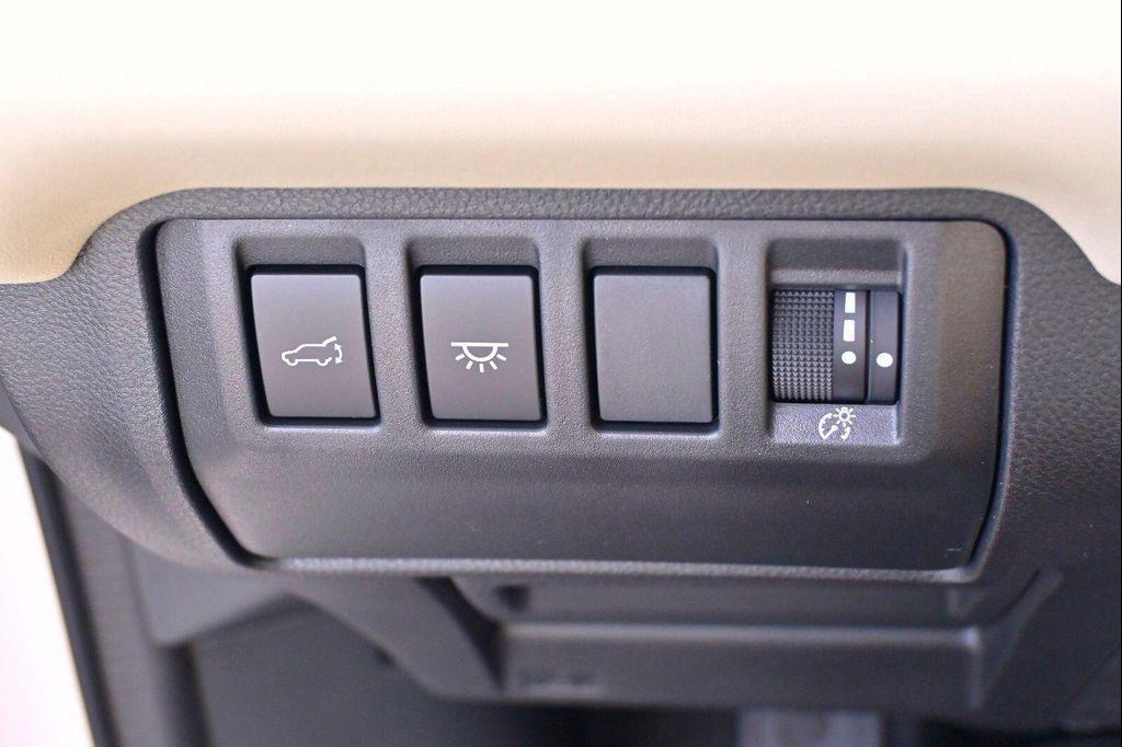 new 2025 Subaru Ascent car, priced at $46,186