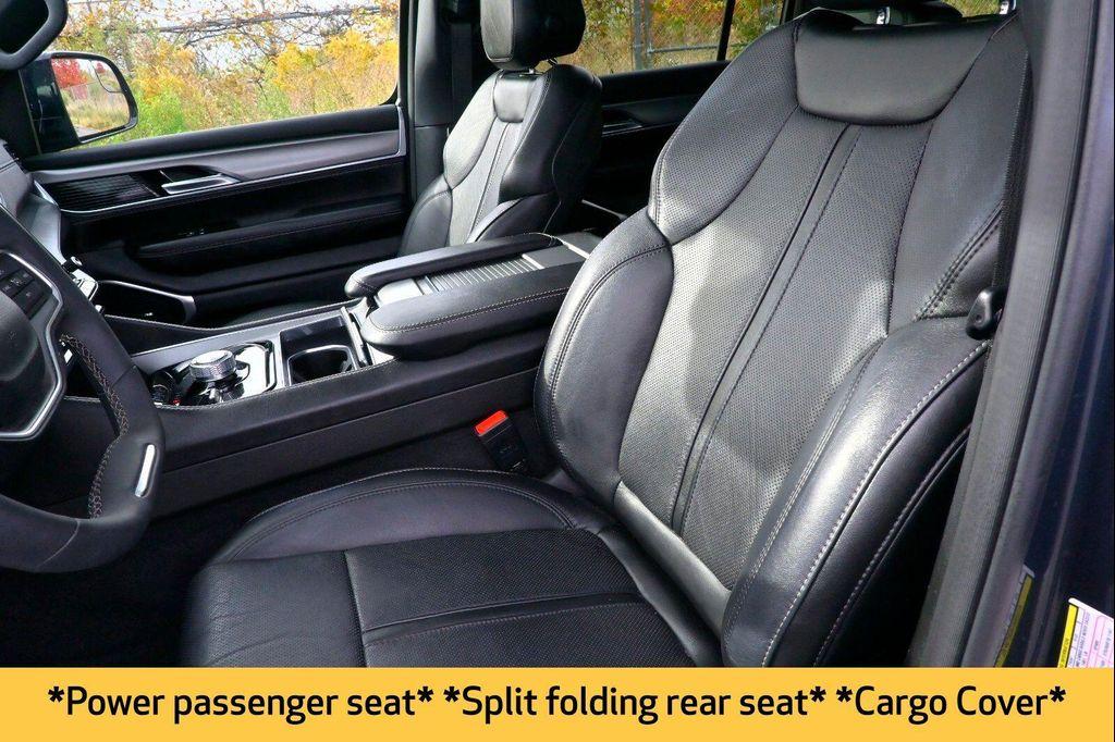 used 2023 Jeep Wagoneer car, priced at $51,878