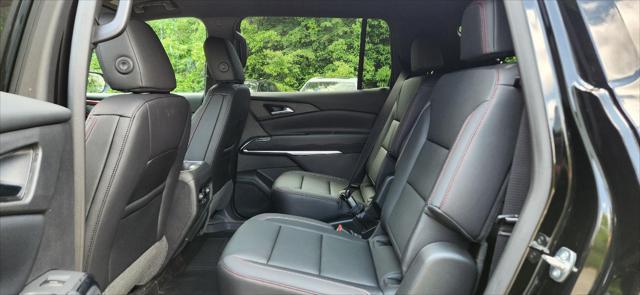 new 2025 Chevrolet Traverse car, priced at $49,660