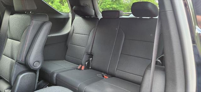 new 2025 Chevrolet Traverse car, priced at $49,660