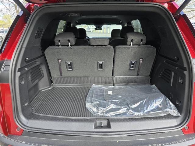 new 2025 Chevrolet Traverse car, priced at $40,035