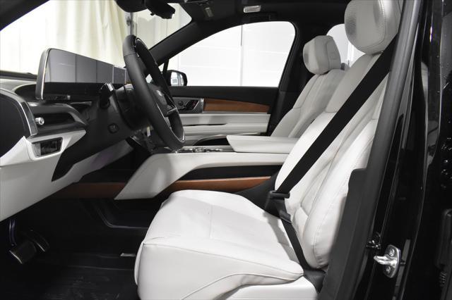 new 2026 Cadillac VISTIQ car, priced at $82,845