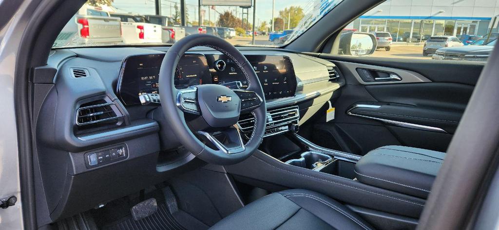 new 2026 Chevrolet Traverse car, priced at $42,638