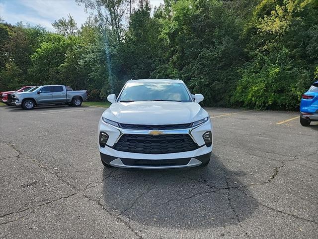 new 2025 Chevrolet Blazer car, priced at $36,116