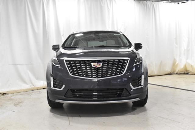 new 2025 Cadillac XT5 car, priced at $48,103