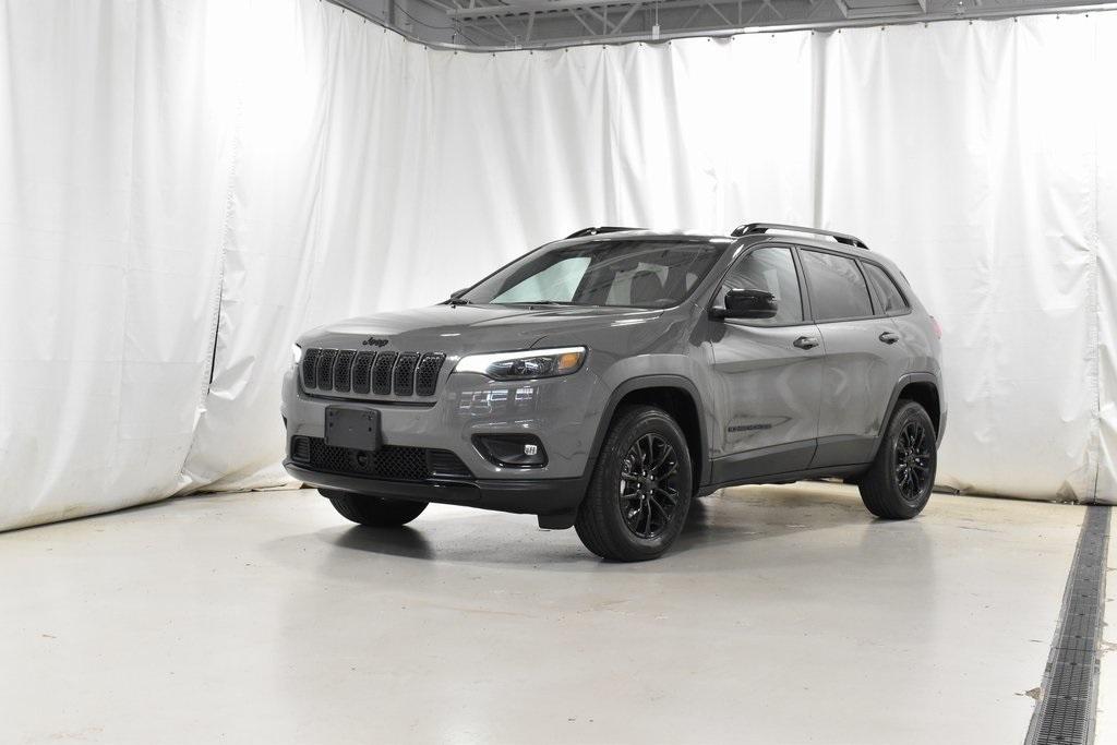 used 2023 Jeep Cherokee car, priced at $30,395