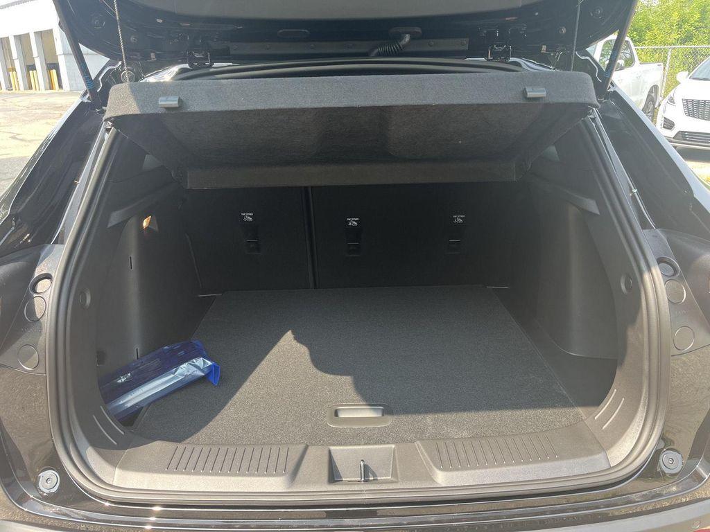 new 2025 Chevrolet Trax car, priced at $25,408