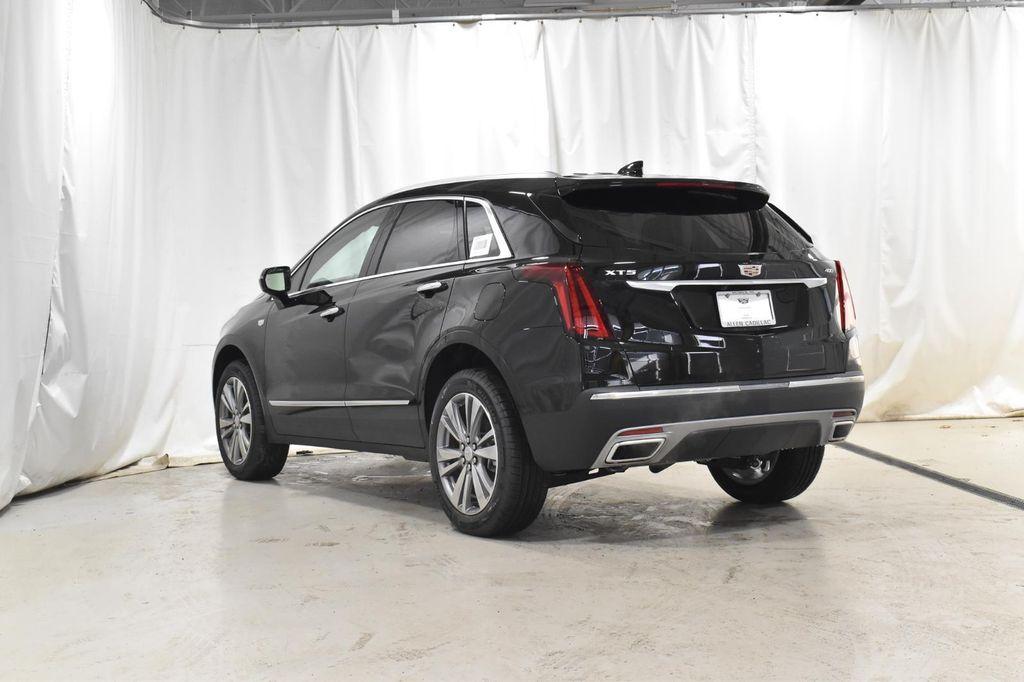 new 2025 Cadillac XT5 car, priced at $48,103