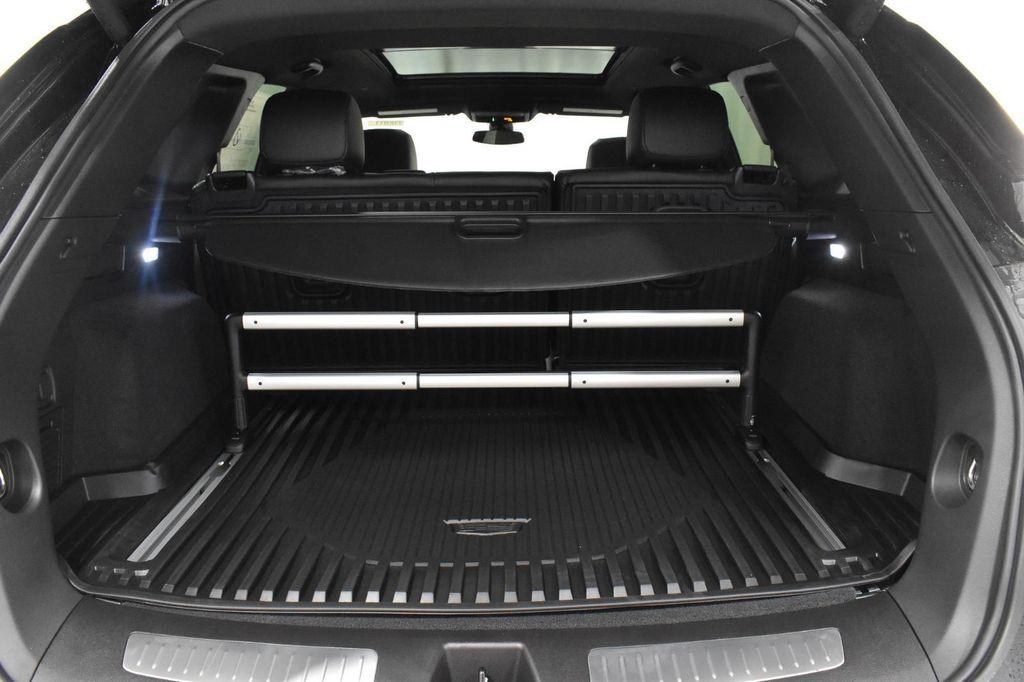new 2025 Cadillac XT5 car, priced at $48,103