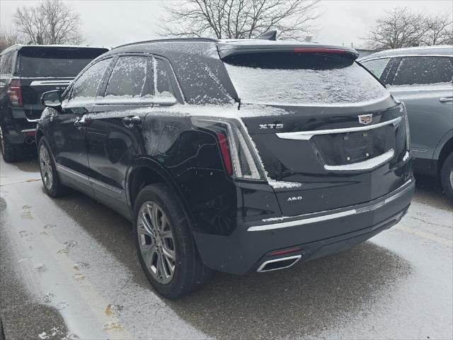 used 2021 Cadillac XT5 car