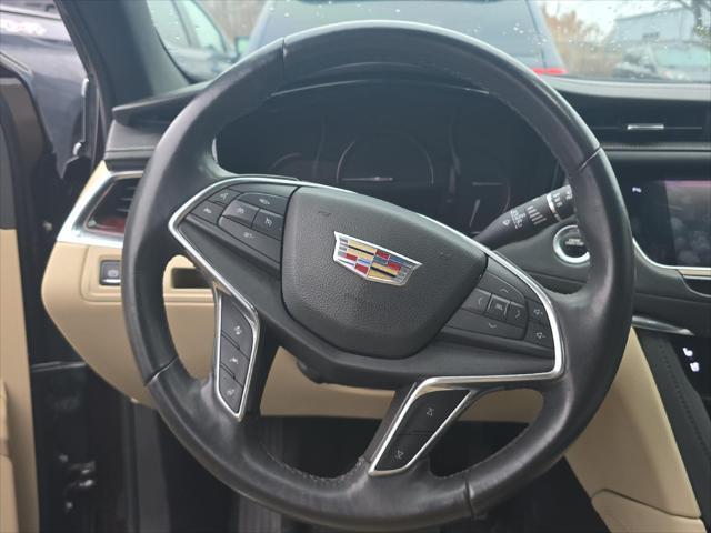 used 2017 Cadillac XT5 car