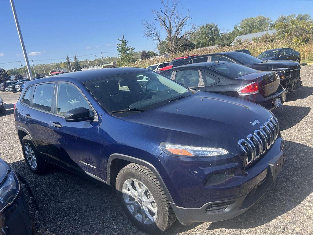 used 2014 Jeep Cherokee car