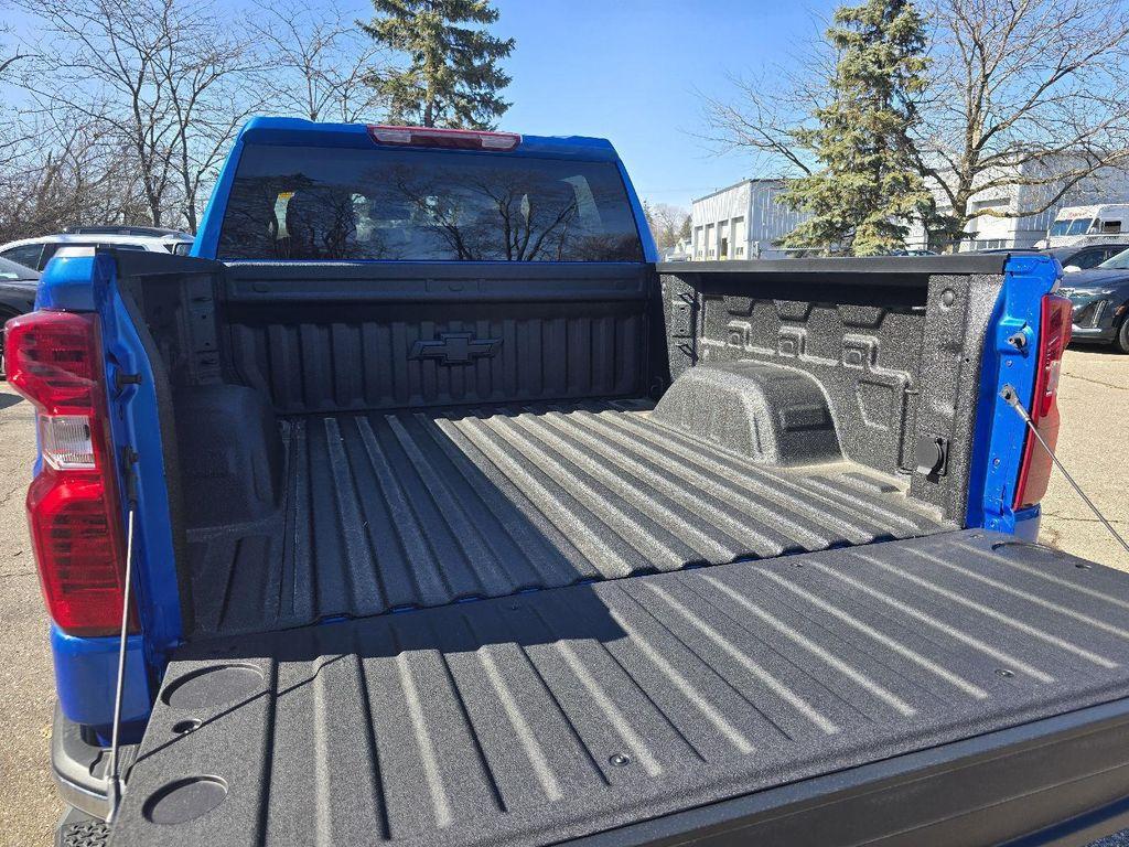 new 2025 Chevrolet Silverado 1500 car, priced at $50,278