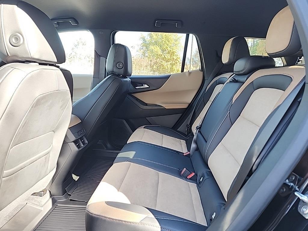 new 2025 Chevrolet Equinox car, priced at $35,483