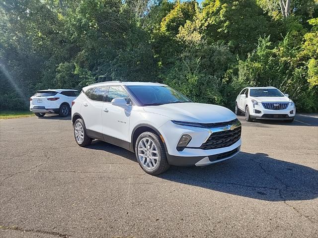 new 2025 Chevrolet Blazer car, priced at $37,077