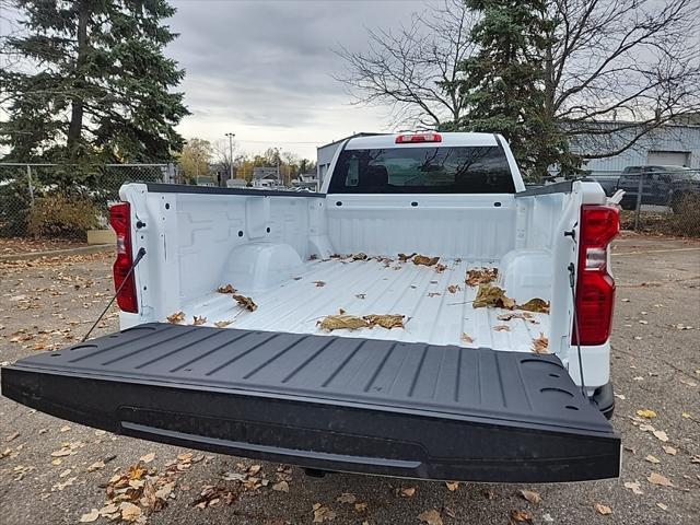 new 2025 Chevrolet Silverado 1500 car, priced at $40,264